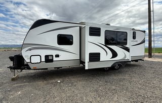 2022 Keystone Cougar Half-Ton Bunkhouse