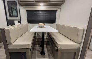 COUPLE'S CAMPER -2025 Grand Design 151RB