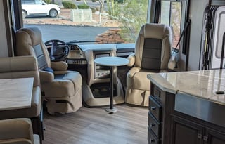 2021 Holiday Rambler Invicta 34MB