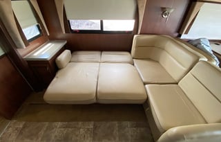 2013 Fleetwood RV Bounder 35K