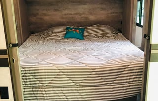 2021 CrossRoads RV Sunset Trail SS253RB