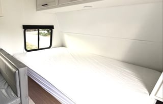 New 2025 Keystone RV Passport Classic 170BH