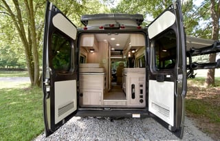 2022 Motor coach THOR 12J