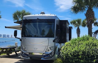 2022 Fleetwood RV Frontier 34GT