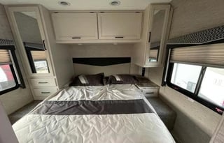 2022 Thor Class C 28A