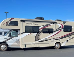 Thor Motor Coach Four Winds 28Z