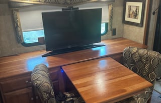 2014 Winnebago Sightseer 33C