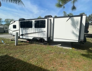 CrossRoads RV Sunset Trail SS331BH