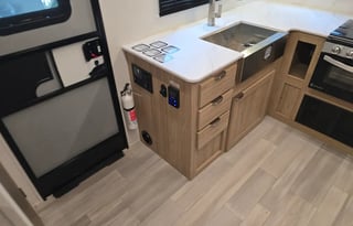 2025 Cruiser Avenir 25RK