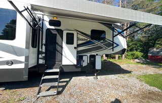 2021 Keystone RV Fuzion 357