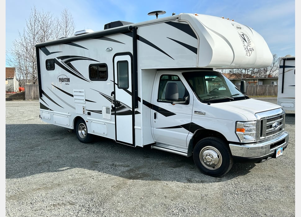 Class C Motor Home rentals in Anchorage