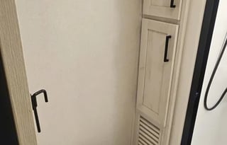 2023 5th Wheel-The Comfort Crusader