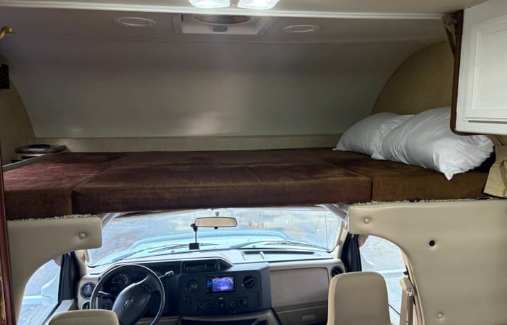 Overhead bunk 400lb capacity