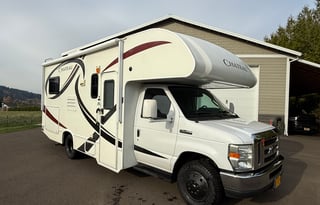 2014 Thor Chateau 22E Motor Coach All Season Ready