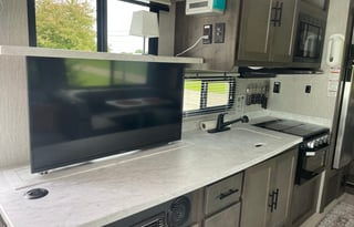 2022 RV/ Families, Couples, Friends or Business