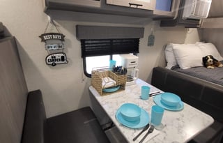 Fun Camper for Small Families Fully Stocked