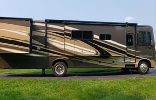 2015 Holiday Rambler Vacationer 36SBT