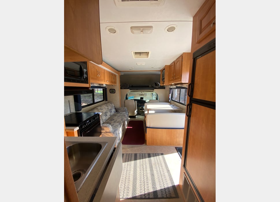 Class C Motor Home rentals in Anchorage