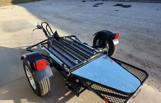 Explore in comfort + Optional Motorcycle Trailer