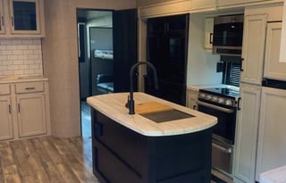 "Blue Grass Beauty" Jayco  Sleeps 8 Delivery Only