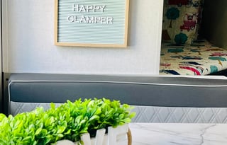 BEE HAPPY GLAMPER 22 Forest River  Salem FSX179DBK