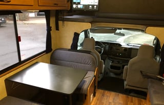 2013 Thor Motor Coach Majestic