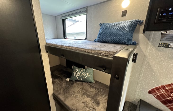 Comfortable bunks to keep your crew well rested