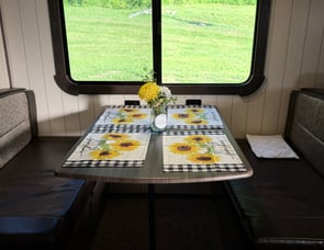CrossRoads RV Sunset Trail Grand Reserve SS26SI