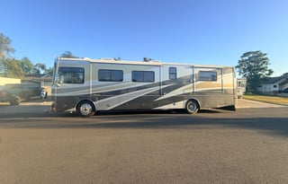 Fleetwood RV Providence 39R
