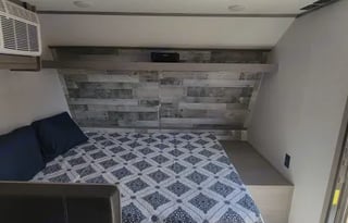 Easy to Pull Family & Pet Friendly 2023 Coleman