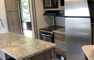 Pet Friendly Bunkhouse Camper Rental