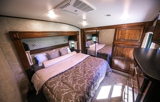 Come Glamp On Our Horse Farm!