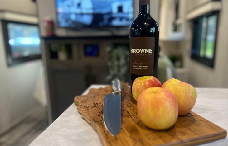 Fully Stocked Kitchen