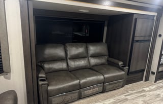 2021 Grand Design: Stocked, Family Friendly Rental