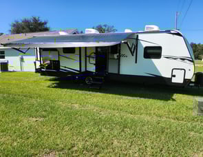 EAST TO WEST Alta 2810KIK