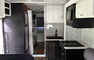 2014 Winnebago Minnie Winnie 31H