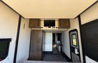 The Triton Luxe Lounge-2022 toy hauler