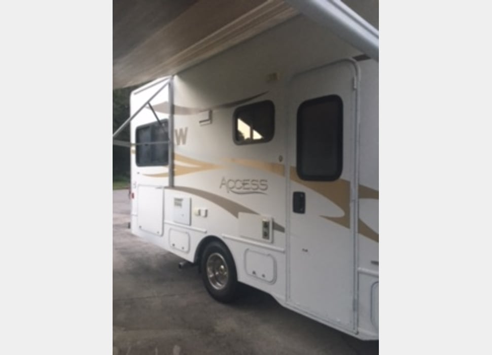 Class C Motor Home rentals in Saint Cloud