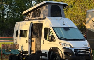 FREE Starlink • 2026 Solis • Sleeps 4 • Solar Van