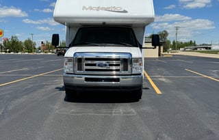 2018 Thor Motor Coach Majestic 28 A