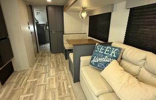 2025 Prime Time RV Tracer 308BRDLE