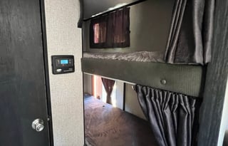 2021 Jayco Jay Feather Micro 17’