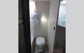 S'mors Roomy Family Friendly Lightweight Bunkhouse