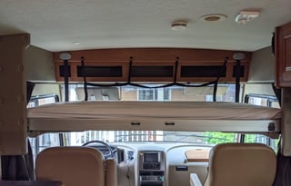 2016 Winnebago Vista 31BE Harvey The RV