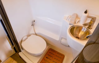 New listing — Luxury Mercedes Home on Wheels