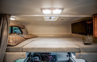 2013 C-Class Bunk House Great for Families