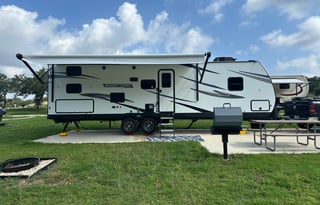 3-QUEEN BED 2023 SportTrek ST291VTQ