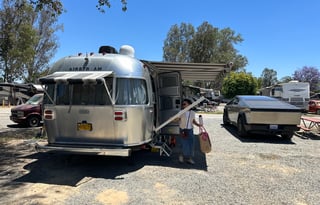 2020 Airstream RV Globetrotter 25FB