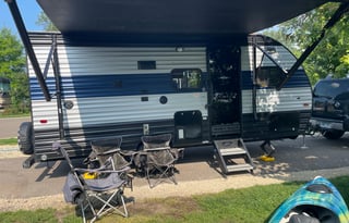 2021 Wolf Pup Bunk House