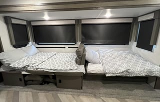 2021 Forest River Wildwood 32BHDS